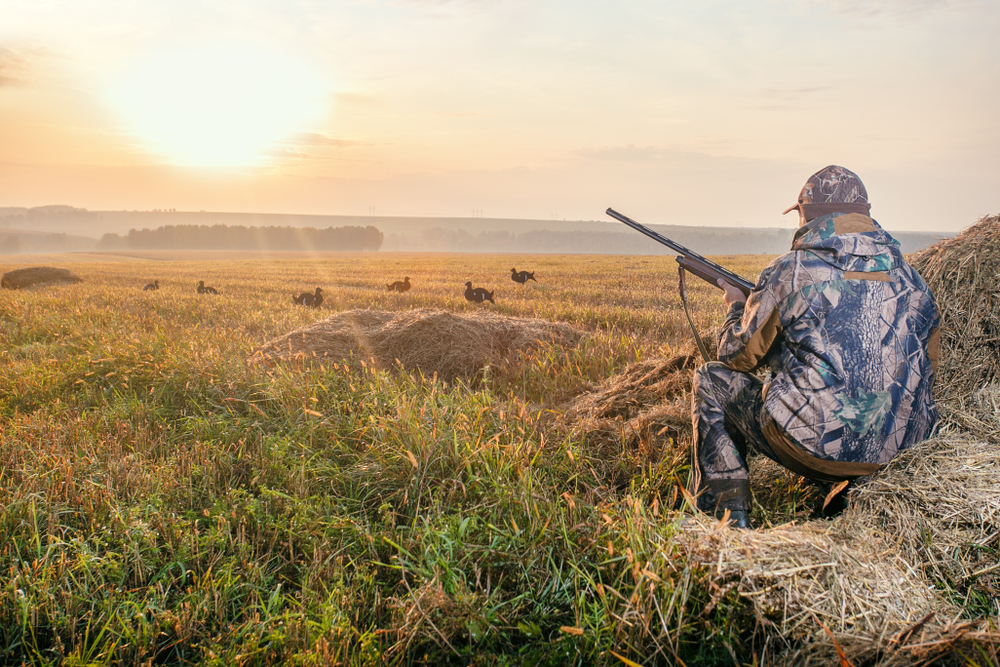 Essential Hunting Gear for Beginners Checklist